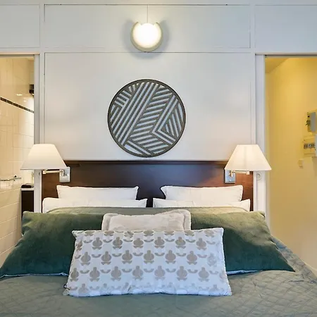 Elegant And Cozy Vauban *